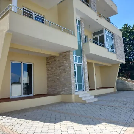 Apartments Verona Ulcinj Exterior photo