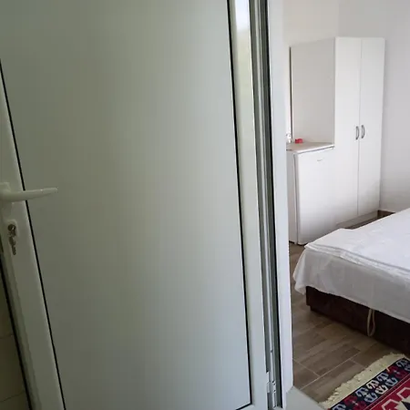 Apartments Verona Ulcinj Exterior photo