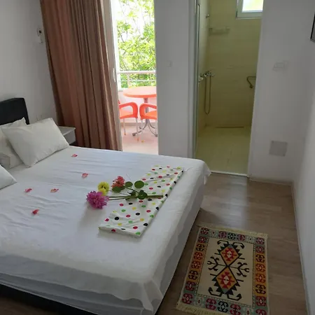 Apartments Verona Ulcinj Exterior photo