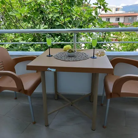 Apartments Verona Ulcinj Room photo