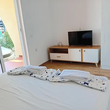 Apartments Verona Ulcinj Exterior photo